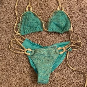 Beach bunny Madagascar glam